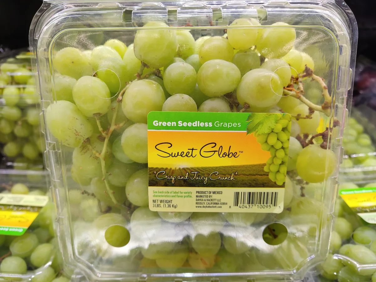green seedless grapes 3LBS